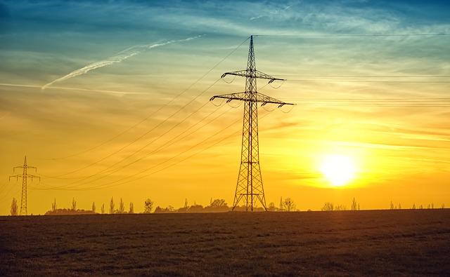 Jak efektivně spořit elektrickou energii v domácnosti